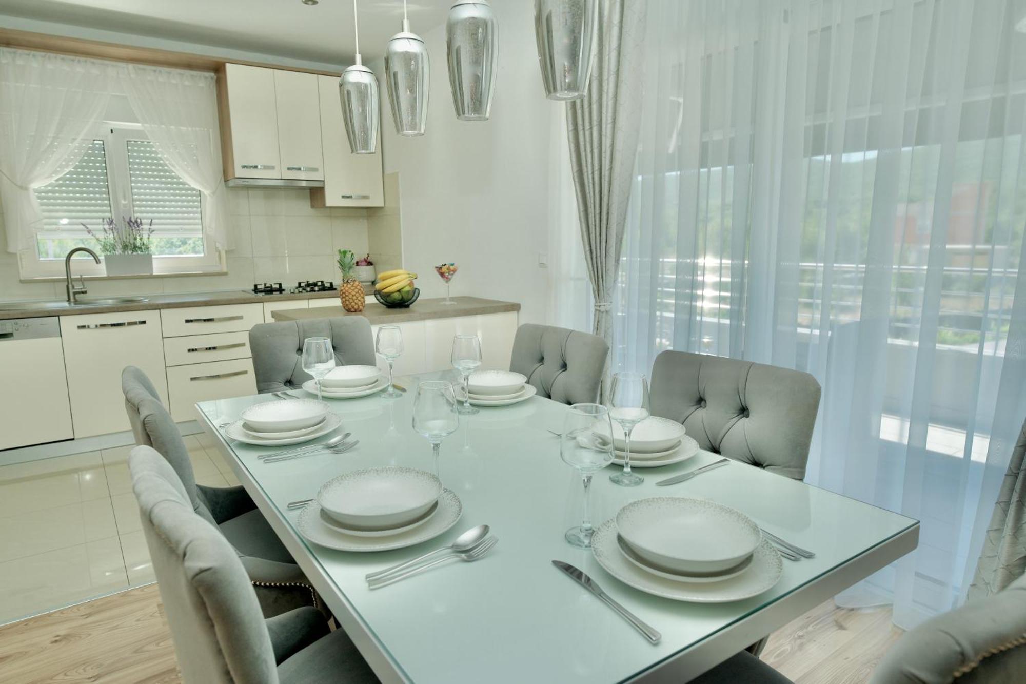 Apartment Lana Bristivica Ngoại thất bức ảnh